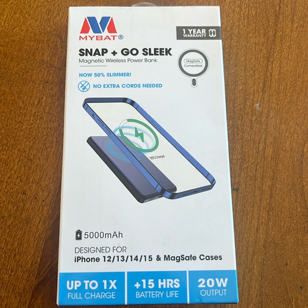 Snap + Go Sleek magnetic wireless power bank